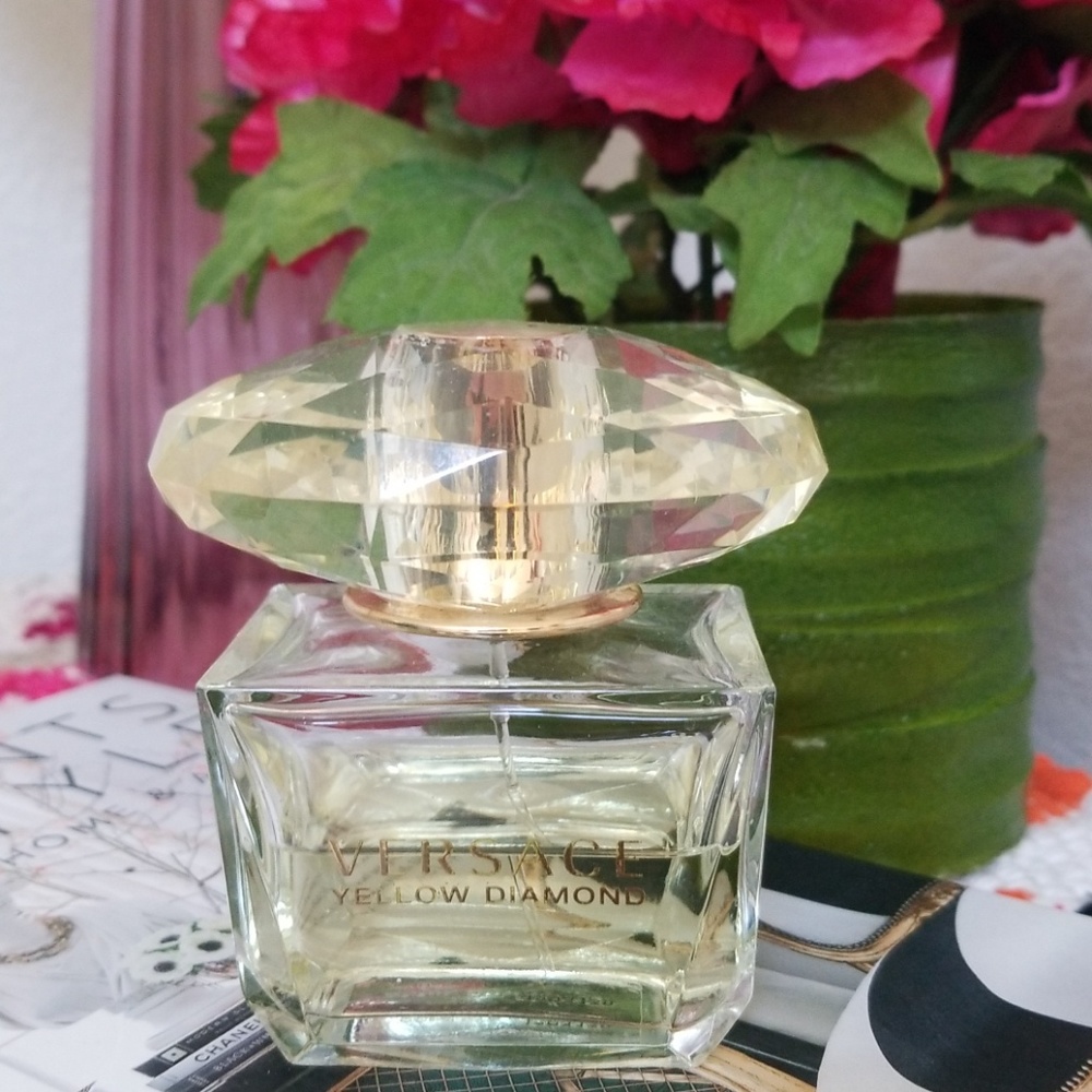 Versace Yellow Diamond